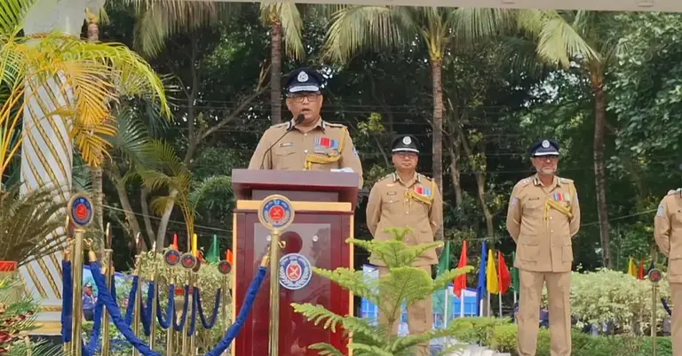 পুলিশের অতিরিক্ত আইজিপি আবু নাসের মোহাম্মদ খালেদ